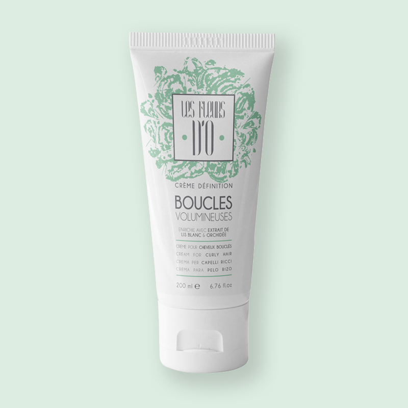 BOUCLES VOLUMINEUSES